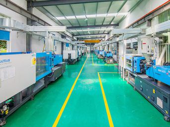 Радионица за бризгање пластике