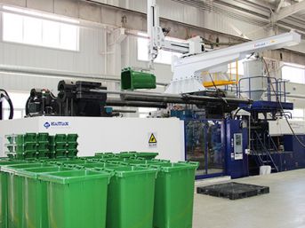 Машина за бризгање пластике